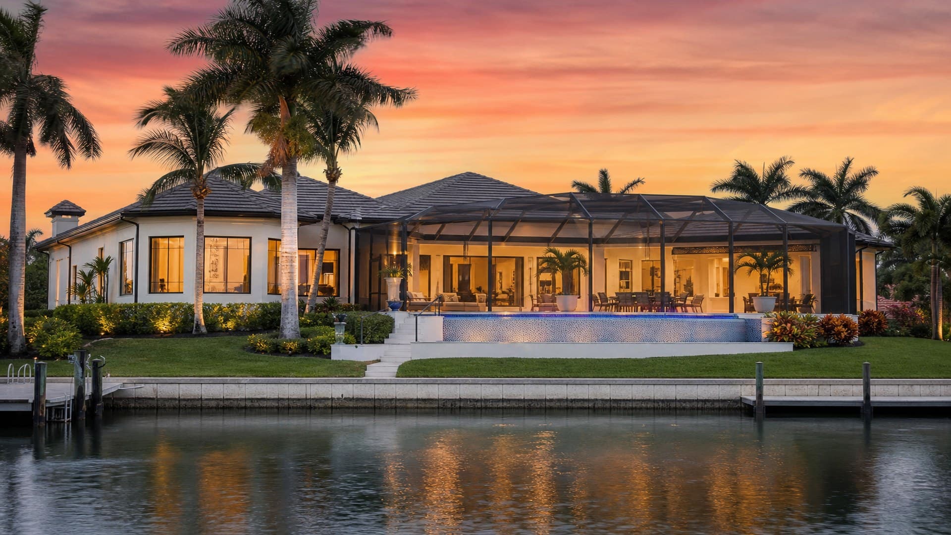 Gulf coast home with lanai overlooking the water